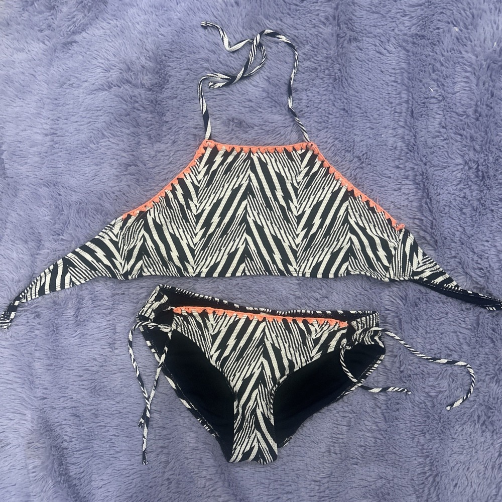 OP OCEAN PACIFIC Black &‎ White  2 Pc Bikini Swimsuit Halter XL 15-17